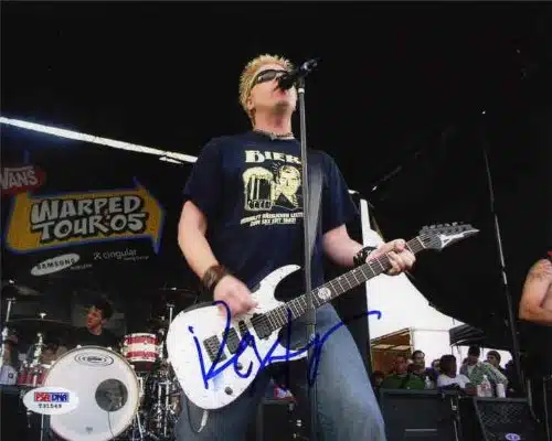 Dexter Holland 'The Offspring' Signed xPhoto Certified Authentic PSADNA COA